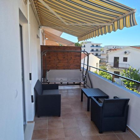 Apartment Mara Primošten Esterno foto