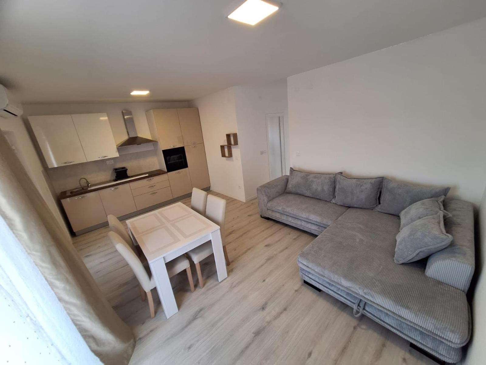 Apartment Mara Primošten Esterno foto