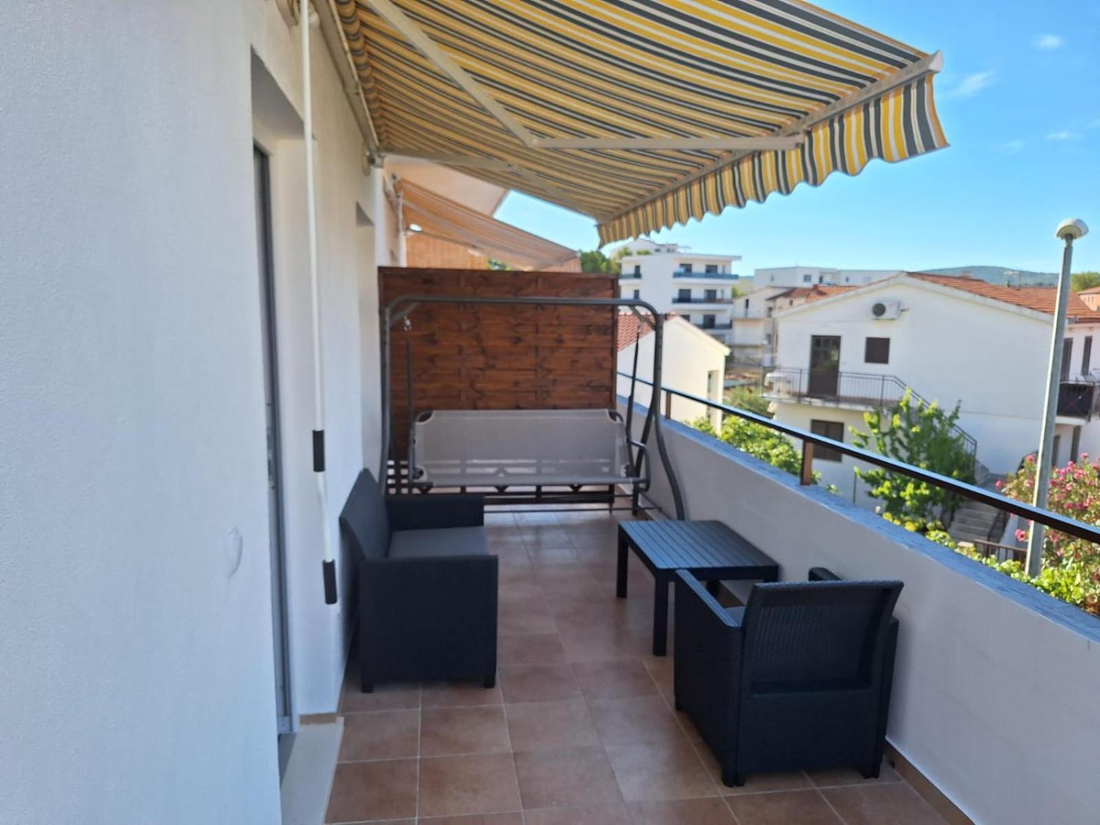 Apartment Mara Primošten Esterno foto
