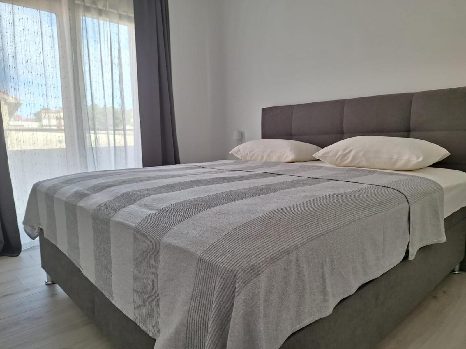 Apartment Mara Primošten Esterno foto